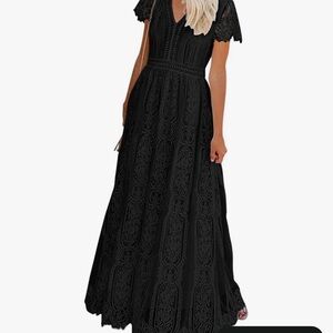 Chic Black Lace Maxi Dress
